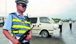 萧山交警新闻爆料工作人,聚焦交通执法一线，守护平安出行