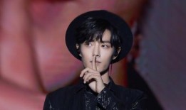 肖战爆料唐艺昕视频是真的吗,肖战爆料唐艺昕视频真实性揭秘