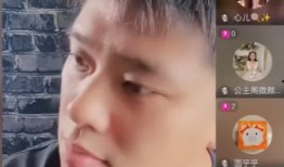 直播爆料我红了娱乐圈,我红了，从此星光熠熠